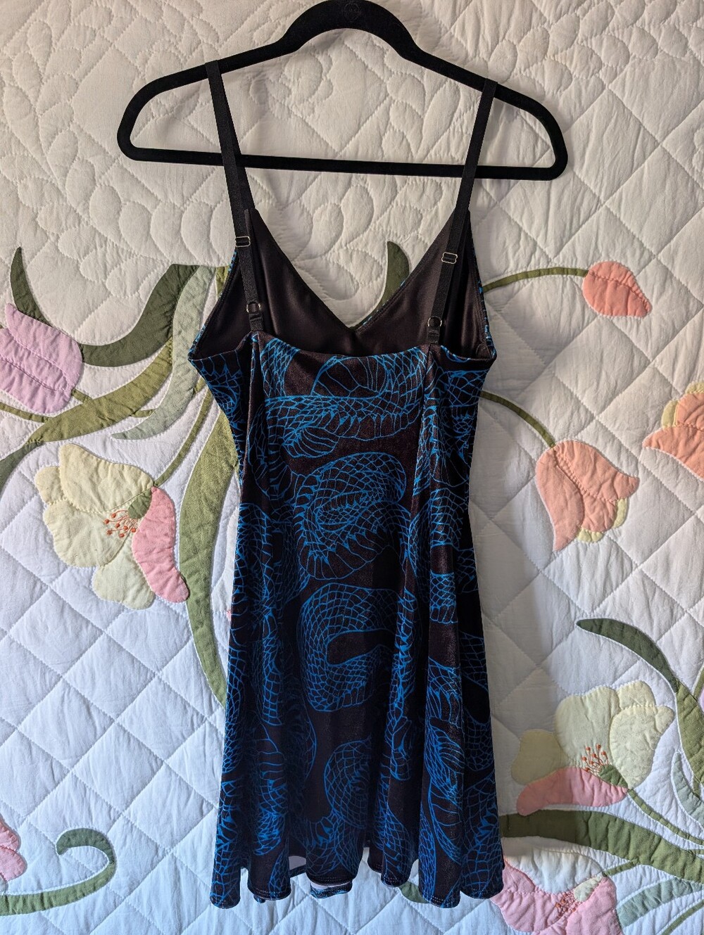 BlackMilk Velvet Skater Dress with Electric Blue Snake Print - Picture 4 of 7